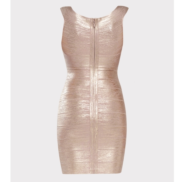 🎀NWT🎀 Herve Leger Criss Cross Off The Shoulder Bandage Dress - Picture 6 of 11